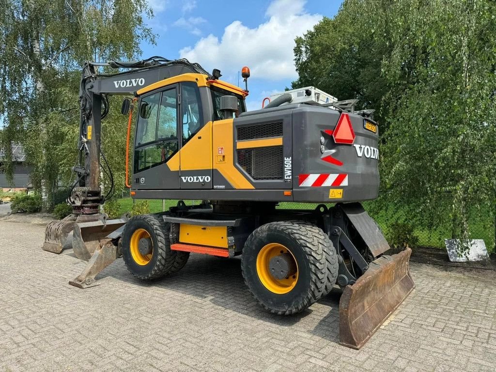 Mobilbagger typu Volvo EW 160 E mobiele graafmachine *DUTCH Machine, Gebrauchtmaschine v Harskamp (Obrázek 5)