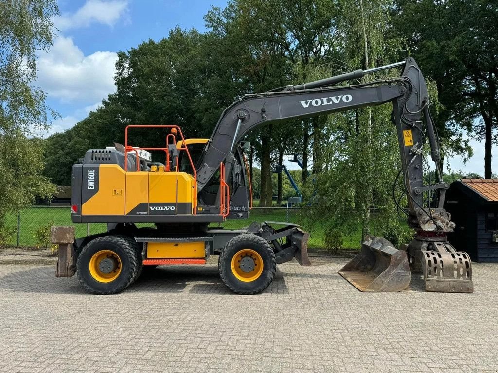 Mobilbagger van het type Volvo EW 160 E mobiele graafmachine *DUTCH Machine, Gebrauchtmaschine in Harskamp (Foto 4)