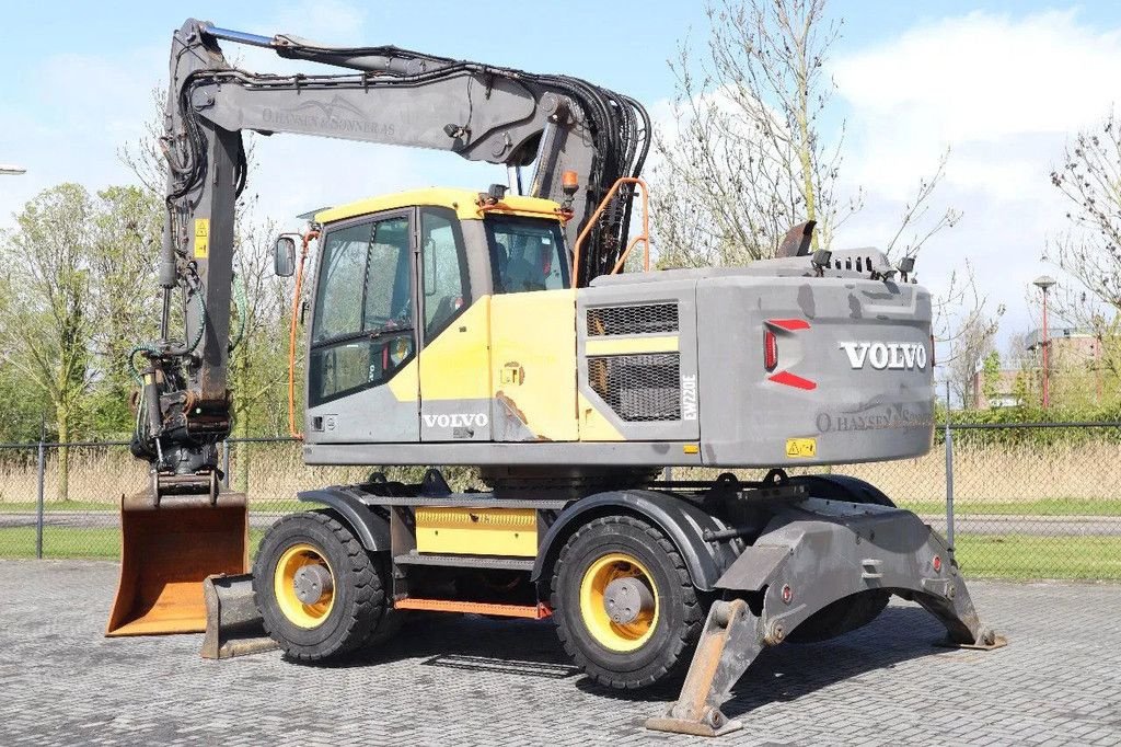 Mobilbagger typu Volvo EW 220 E TILTROTATOR BUCKET 2-PIECE BSS, Gebrauchtmaschine w Marknesse (Zdjęcie 3)