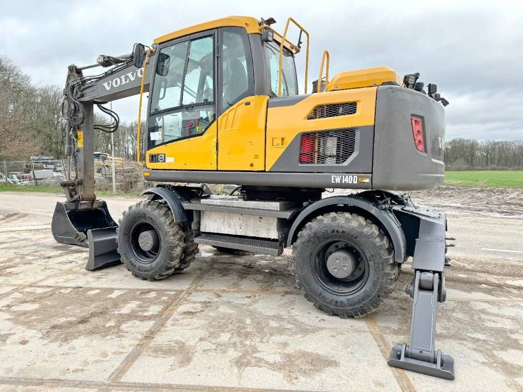 Mobilbagger типа Volvo EW140D Excellent Condition / Low Hours / CE, Gebrauchtmaschine в Veldhoven (Фотография 3)