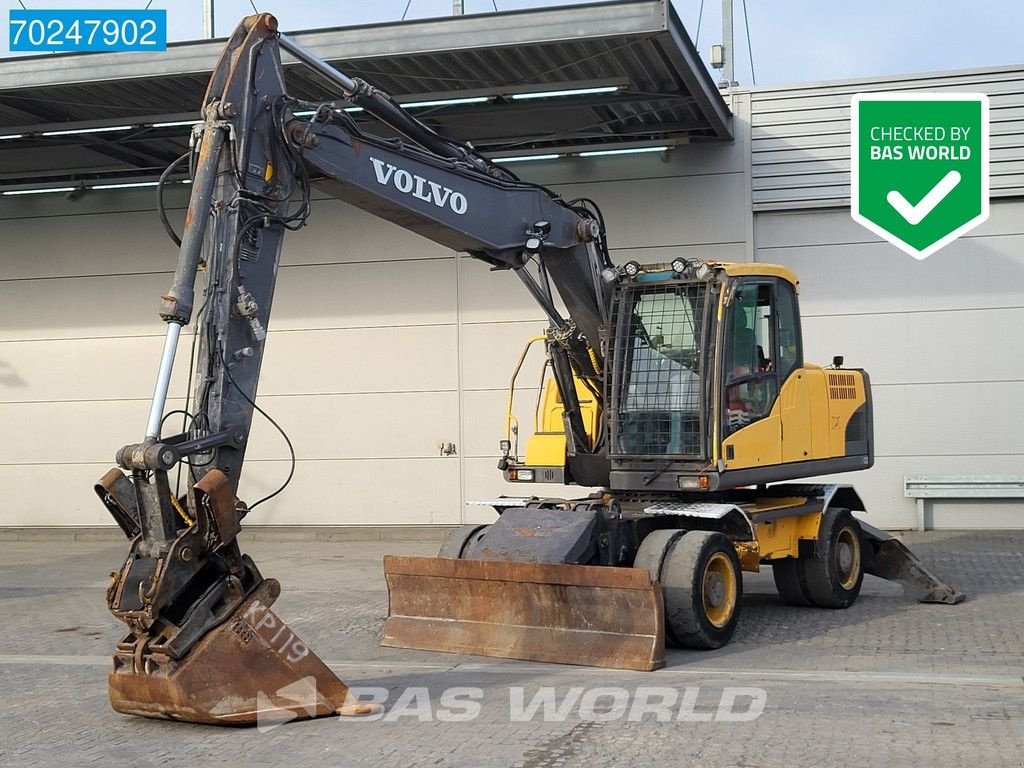 Mobilbagger du type Volvo EW160 C OUTRIGGERS AND BLADE, Gebrauchtmaschine en Veghel (Photo 1)