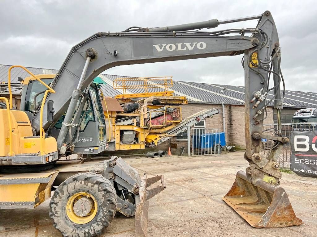 Mobilbagger des Typs Volvo EW160C - Good Working Condition / CE Certified, Gebrauchtmaschine in Veldhoven (Bild 11)