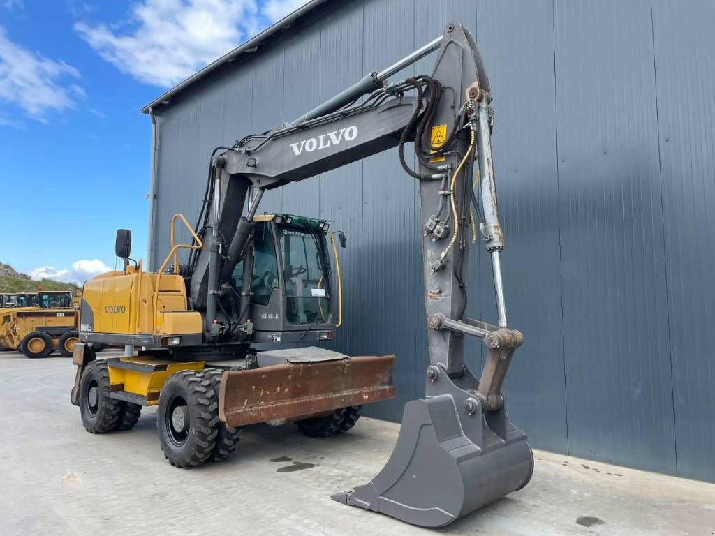 Mobilbagger of the type Volvo EW160C - New Tyres & New Bucket, Gebrauchtmaschine in Venlo (Picture 3)