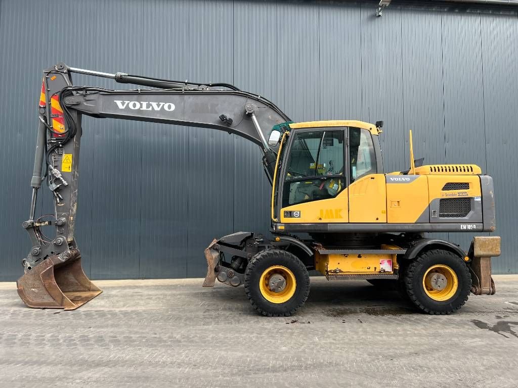 Mobilbagger van het type Volvo EW180D, Gebrauchtmaschine in Venlo (Foto 2)