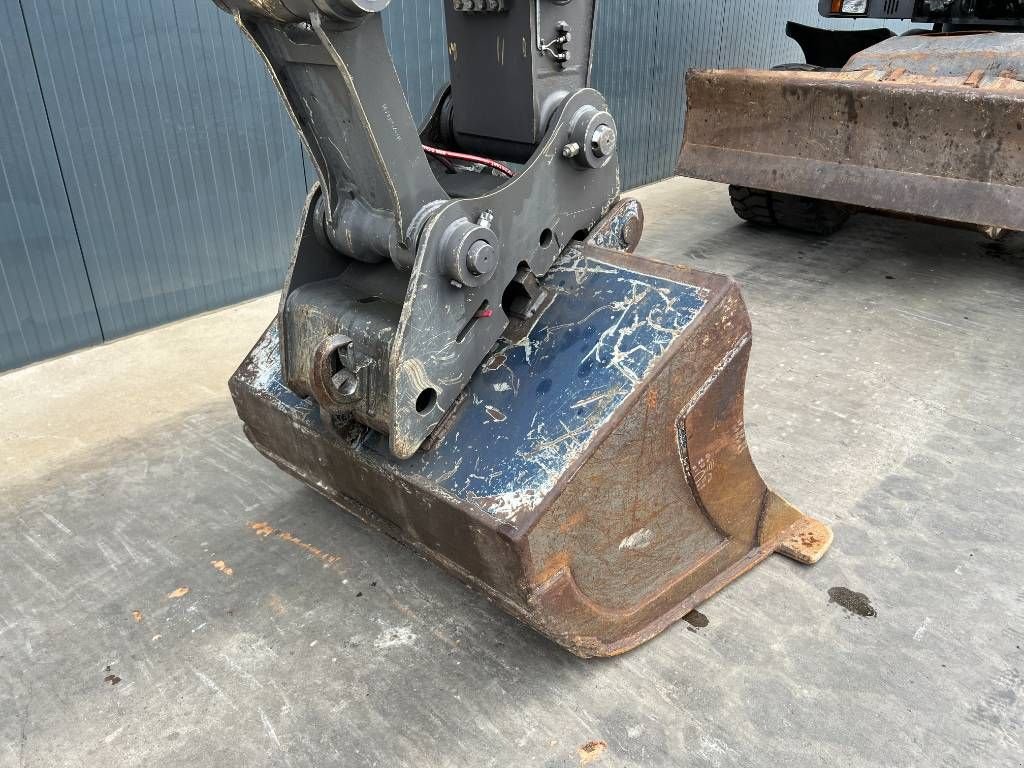 Mobilbagger del tipo Volvo EW180D, Gebrauchtmaschine In Venlo (Immagine 10)