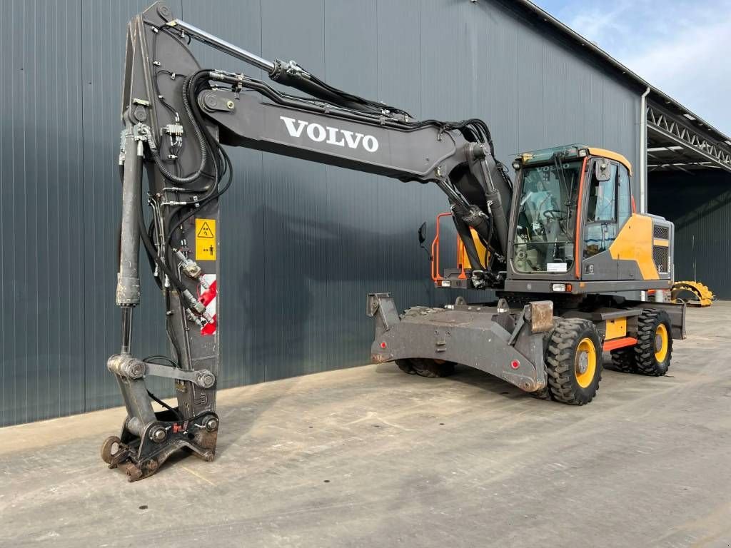 Mobilbagger Türe ait Volvo EW180E, Gebrauchtmaschine içinde Venlo (resim 1)