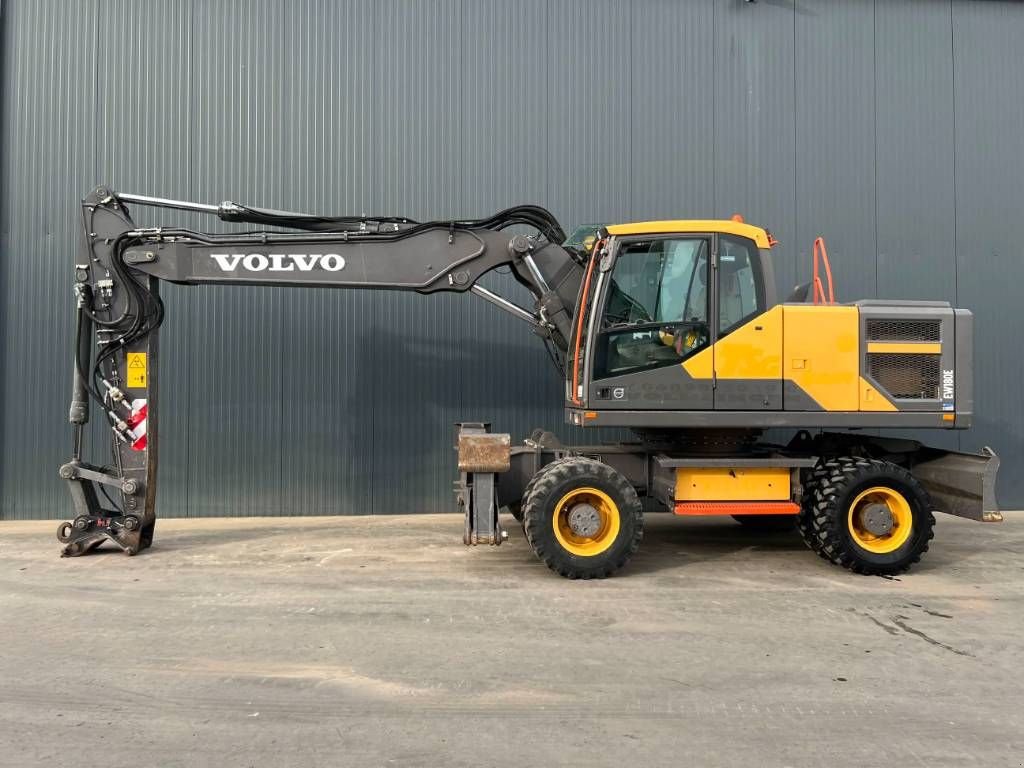 Mobilbagger от тип Volvo EW180E, Gebrauchtmaschine в Venlo (Снимка 5)