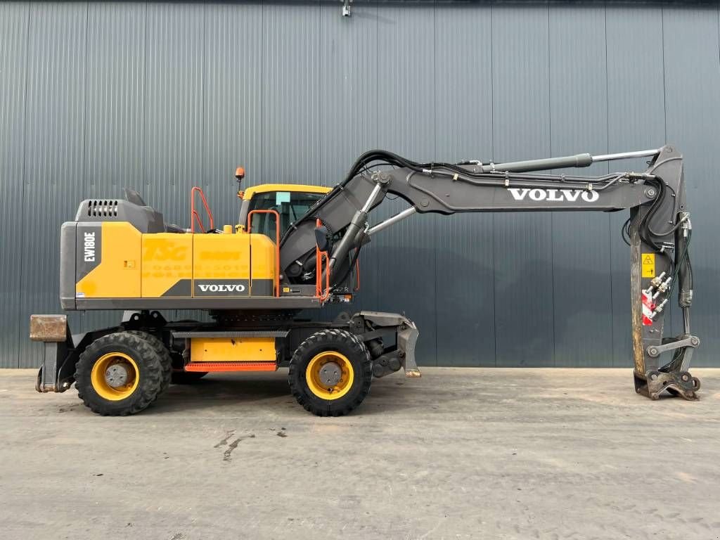 Mobilbagger del tipo Volvo EW180E, Gebrauchtmaschine en Venlo (Imagen 7)