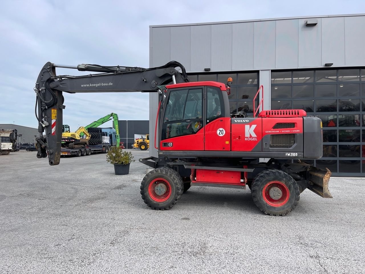 Mobilbagger typu Volvo EW210D, Gebrauchtmaschine v Holten (Obrázek 2)