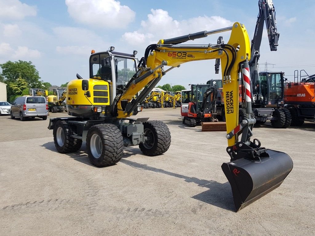 Mobilbagger des Typs Wacker Neuson 6503-2, Gebrauchtmaschine in Zetten (Bild 4)