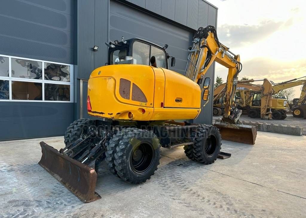 Mobilbagger van het type Wacker Neuson 9503-2, Gebrauchtmaschine in Wommels (Foto 8)