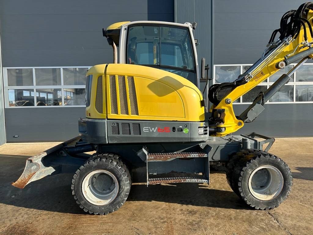 Mobilbagger des Typs Wacker Neuson EW 65, Gebrauchtmaschine in Wommels (Bild 10)