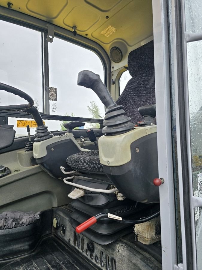 Mobilbagger des Typs Wacker Neuson EW100, Gebrauchtmaschine in Gabersdorf (Bild 4)