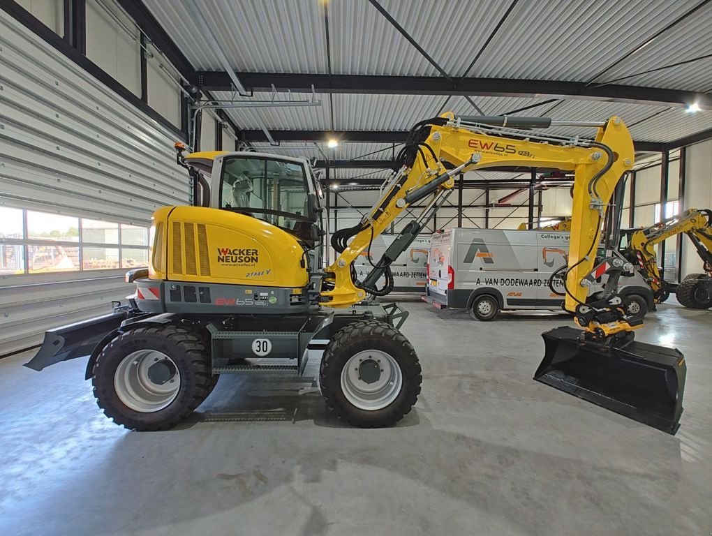 Mobilbagger of the type Wacker Neuson EW65, Gebrauchtmaschine in Zetten (Picture 5)