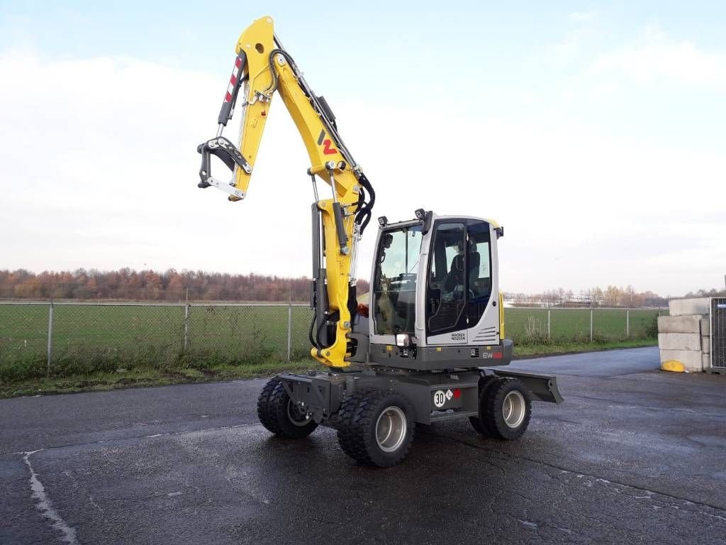 Mobilbagger Türe ait Wacker Neuson EW65, Neumaschine içinde Sittard (resim 2)