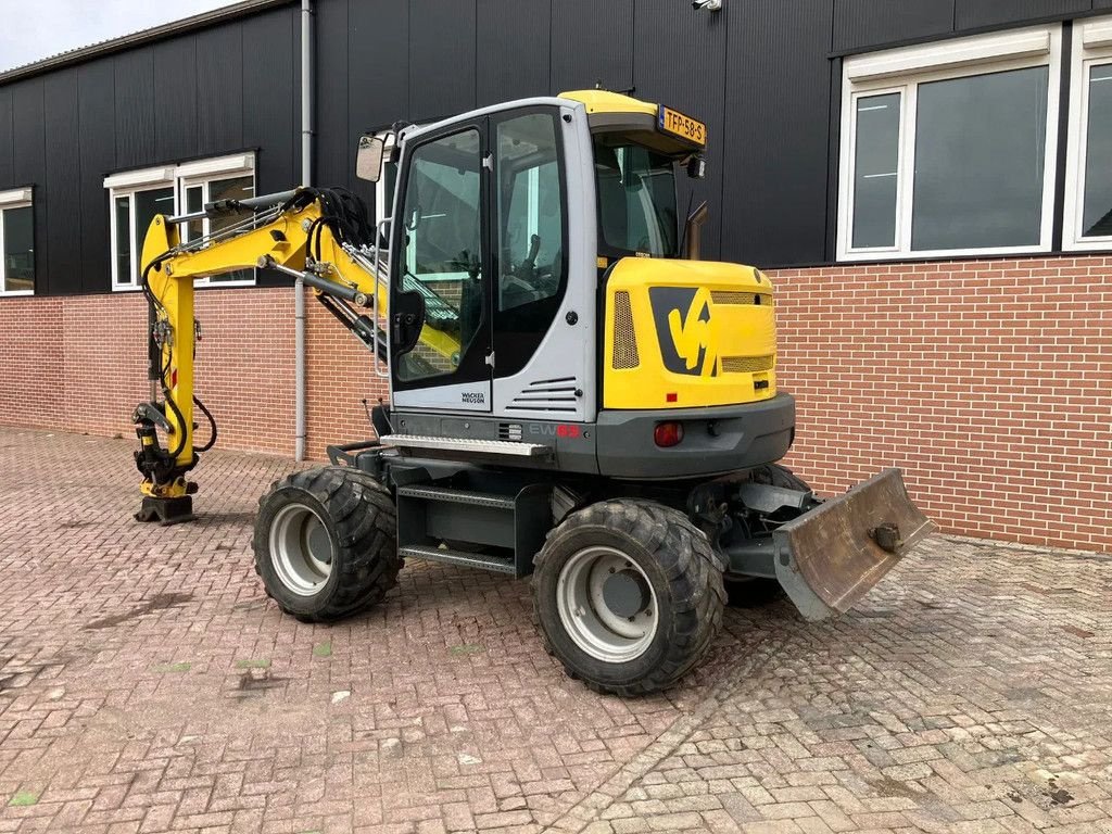 Mobilbagger Türe ait Wacker Neuson EW65, Gebrauchtmaschine içinde Barneveld (resim 4)