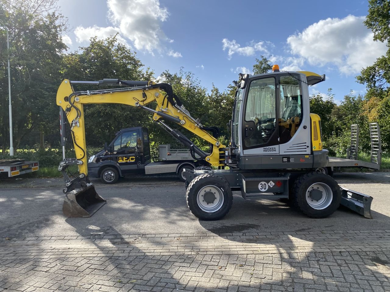 Mobilbagger of the type Wacker Neuson EW65, Gebrauchtmaschine in Doetinchem (Picture 2)