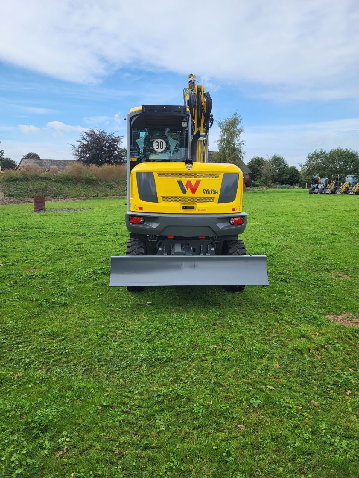 Mobilbagger of the type Wacker Neuson EW65, Neumaschine in Ede (Picture 5)