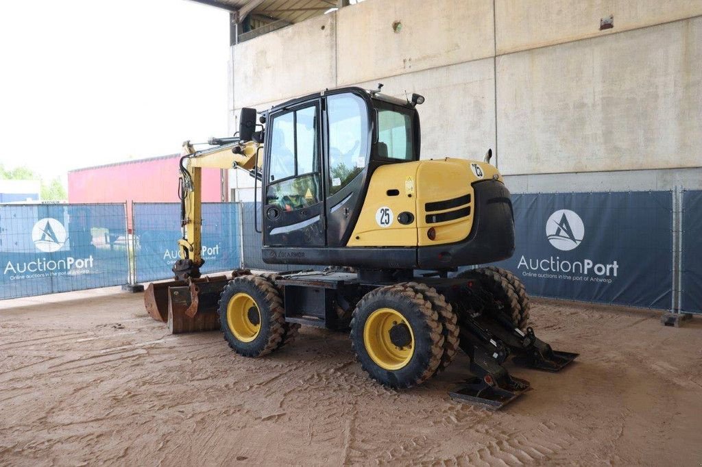 Mobilbagger typu Yanmar B75W, Gebrauchtmaschine v Antwerpen (Obrázek 3)