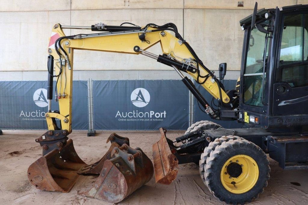 Mobilbagger van het type Yanmar B75W, Gebrauchtmaschine in Antwerpen (Foto 10)