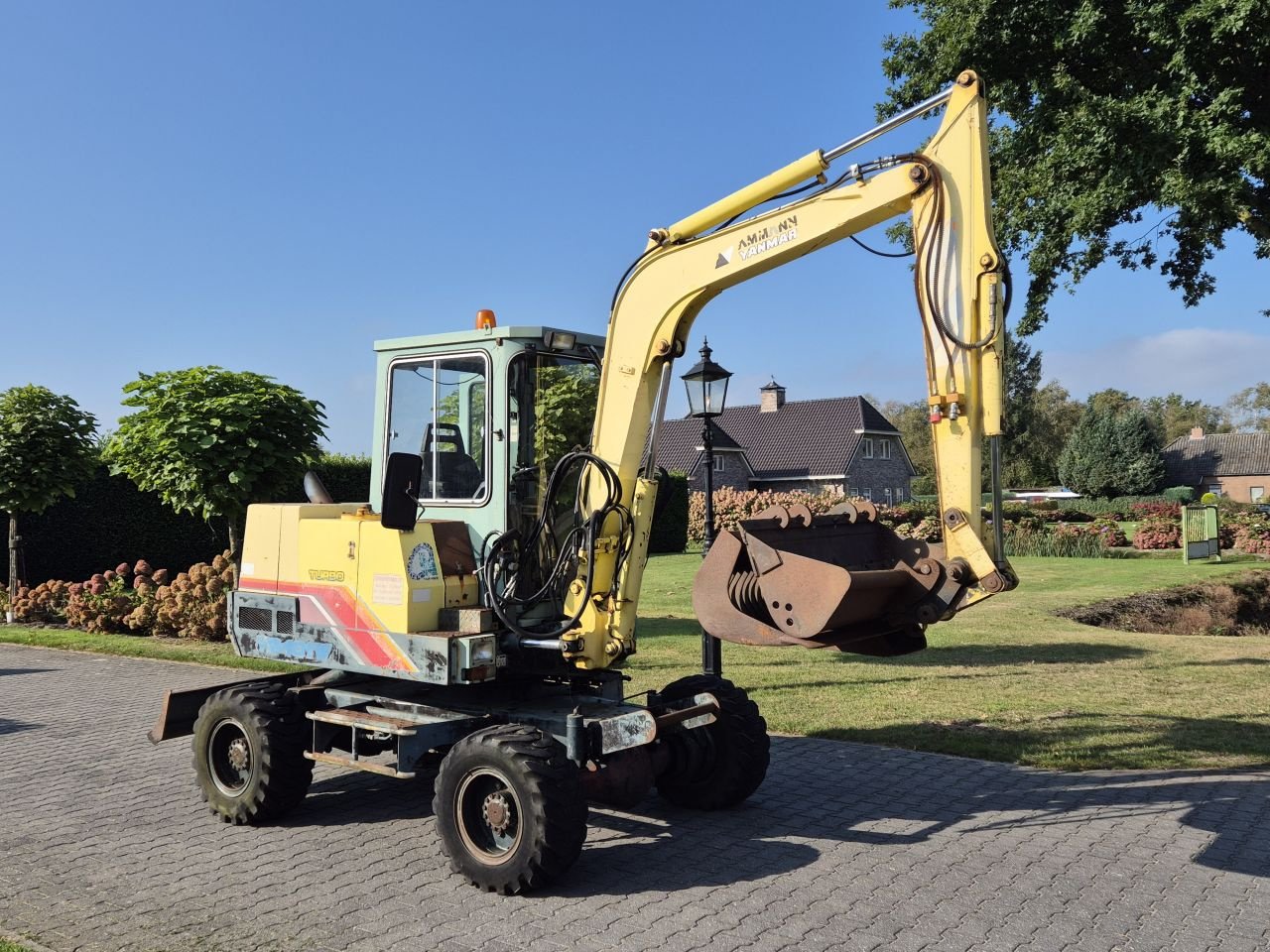 Mobilbagger del tipo Yanmar YB401W, Gebrauchtmaschine en Weiteveen (Imagen 1)