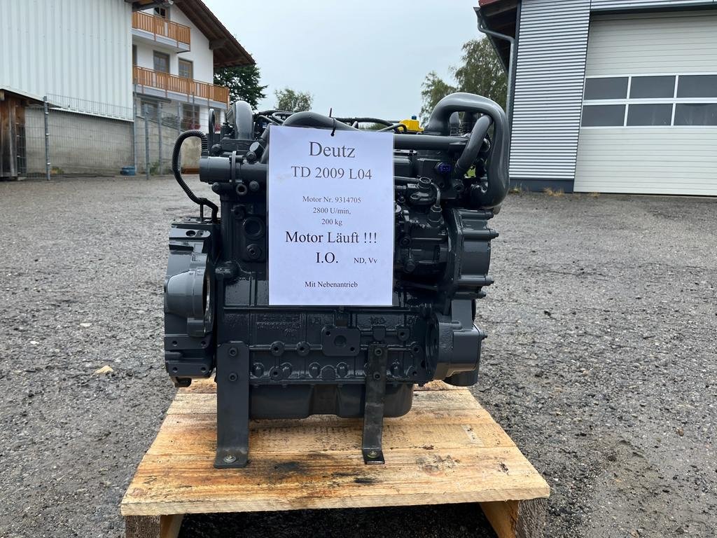 Motor & Motorteile Türe ait Deutz TD 2009L04, Gebrauchtmaschine içinde Neureichenau (resim 1)