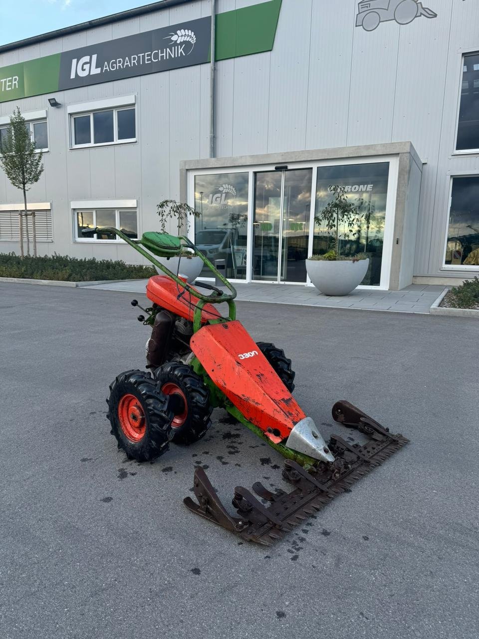 Motormäher tip Agria 3300, Gebrauchtmaschine in Nabburg (Poză 1)