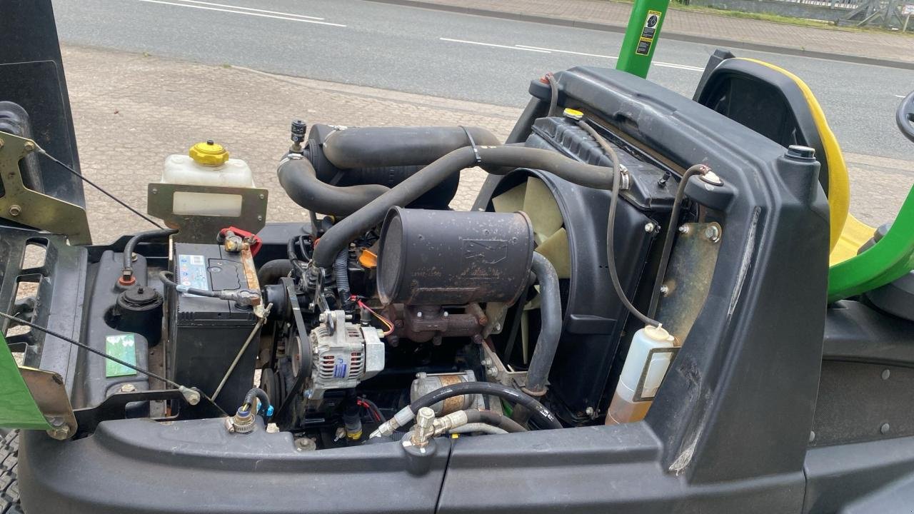 Motormäher van het type John Deere 7200, Gebrauchtmaschine in Alt Duvenstedt (Foto 3)