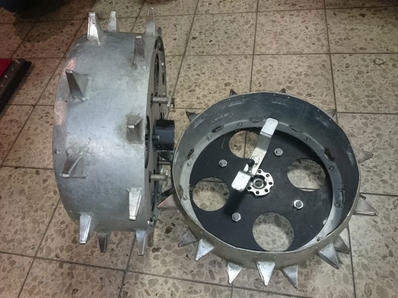 Motormäher tip Sonstige 2-R neben 6.00x12 Nockenräder, Gebrauchtmaschine in Chur (Poză 1)