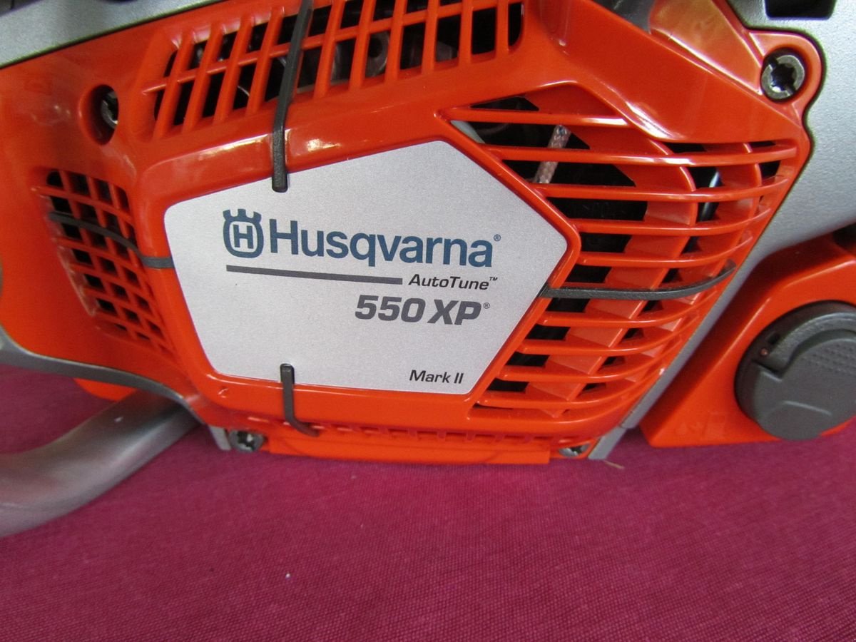 Motorsäge του τύπου Husqvarna 550 XP Mark II Motorsäge, Neumaschine σε St. Marienkirchen (Φωτογραφία 5)