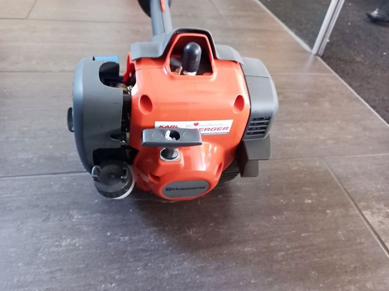 Motorsense του τύπου Husqvarna 129C Trimmer, Neumaschine σε St. Marienkirchen (Φωτογραφία 5)