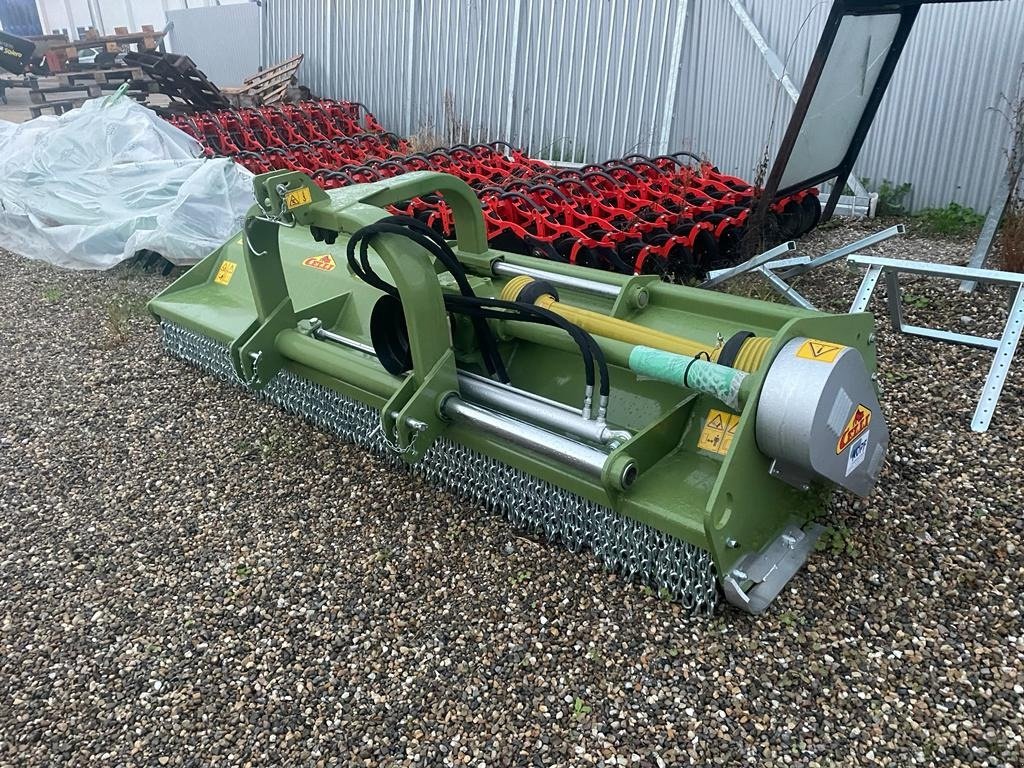 Mulcher tipa Celli Taurus S hydraulische Seitenverschiebiung 3m, Neumaschine u Schutterzell (Slika 2)