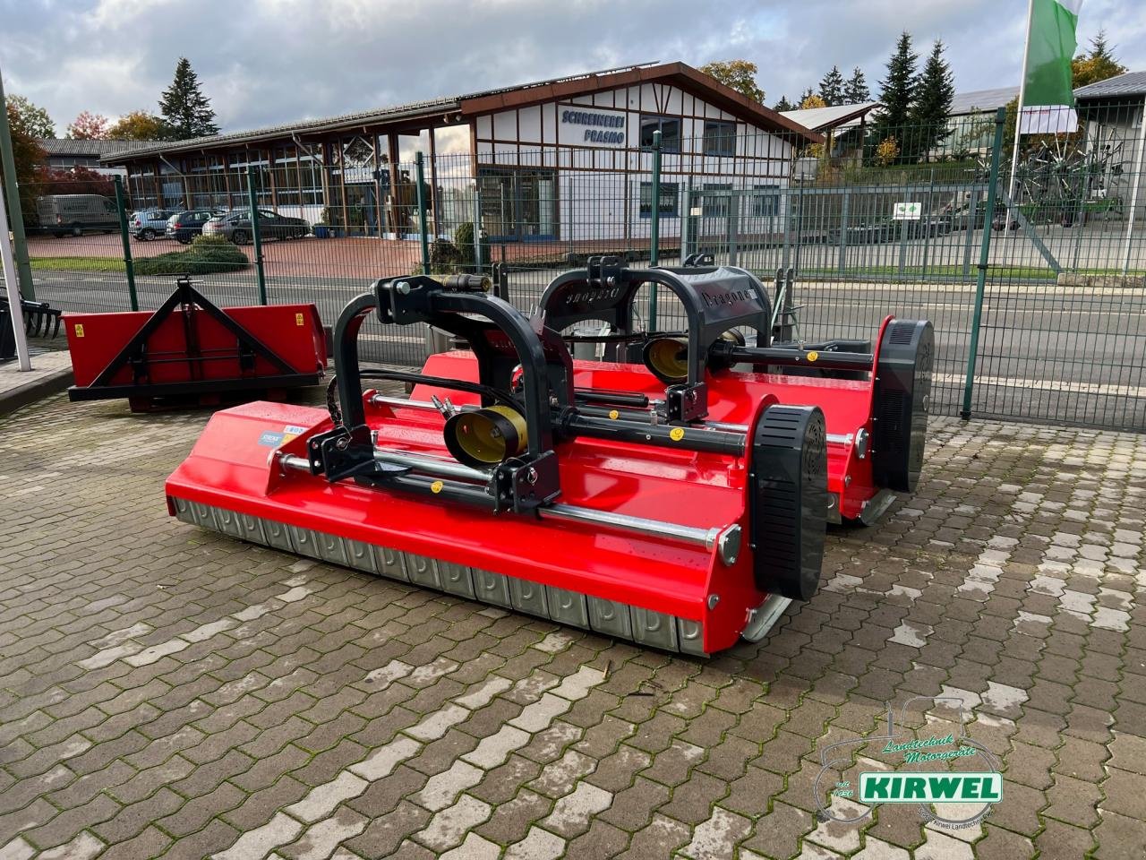 Mulcher del tipo DRAGONE V 280 SH, Neumaschine en Blankenheim (Imagen 1)