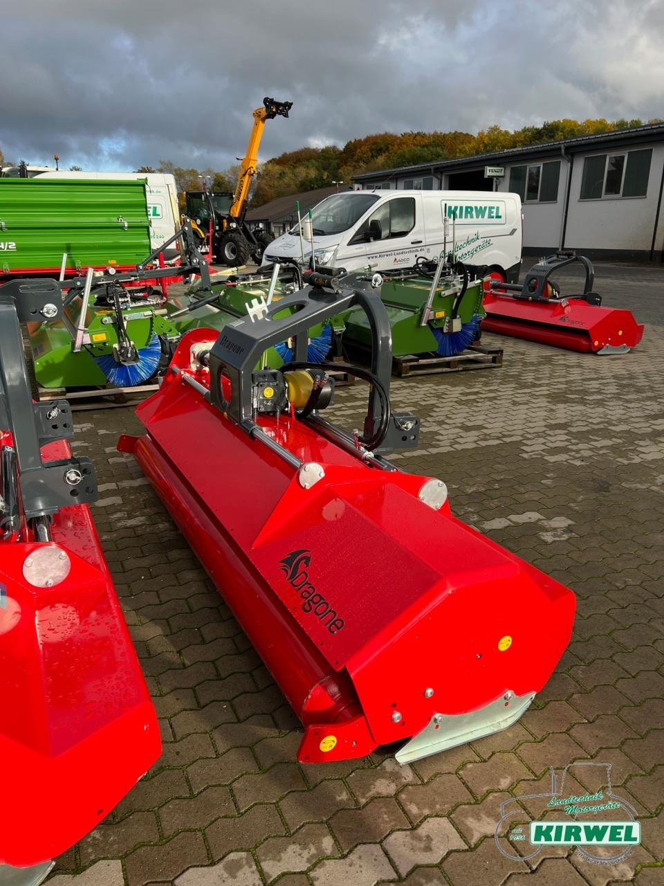 Mulcher du type DRAGONE V 280 SH, Neumaschine en Blankenheim (Photo 4)