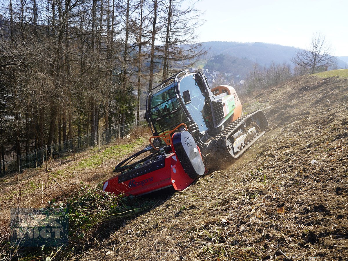 Mulcher типа DRAGONE VP-200 Hydr. Mulcher /Schlegelmulcher für Lader /Geräteträger /Raupe-Vorführgerät-, Gebrauchtmaschine в Schmallenberg (Фотография 17)