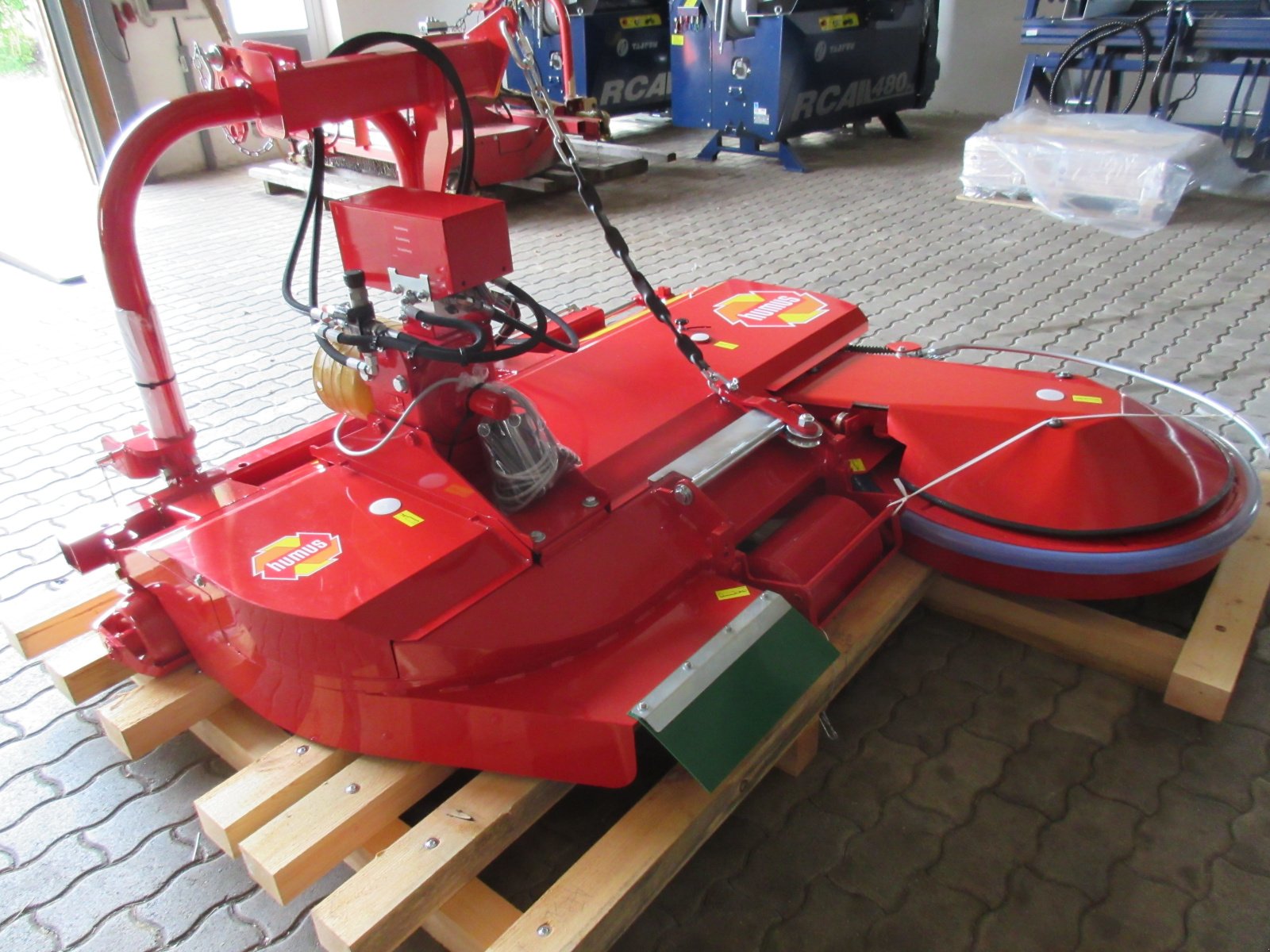 Mulcher del tipo Humus AFLR 2500, Neumaschine en Pliening (Imagen 1)