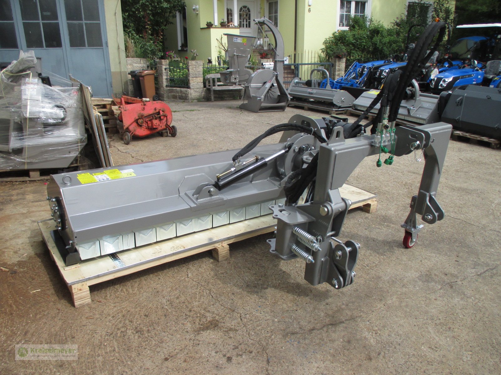 Mulcher от тип Jansen AG-220 Frontmulcher + Heckmulcher mit hydraulischer Seitenverschiebung Schlegelmulcher, Neumaschine в Feuchtwangen (Снимка 2)