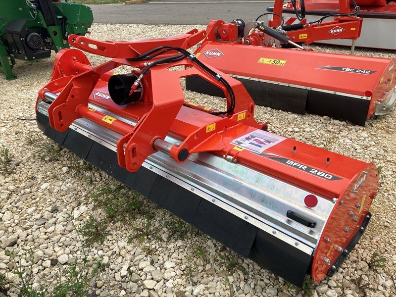 Mulcher van het type Kuhn BPR 280, Neumaschine in Chavornay (Foto 2)