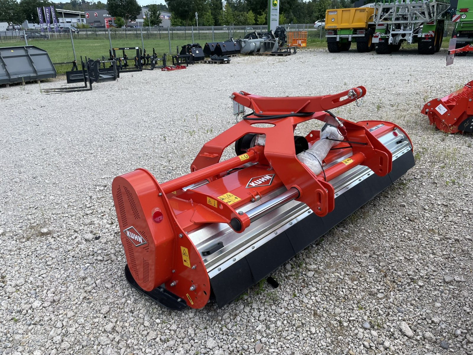 Mulcher of the type Kuhn BPR 280, Neumaschine in Eching (Picture 3)