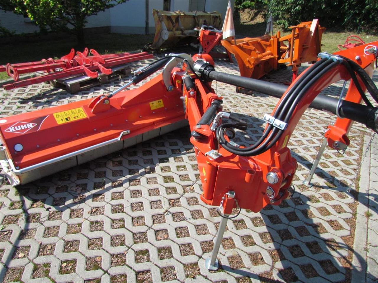 Mulcher Türe ait Kuhn TBE 222, Neumaschine içinde Meerane (resim 1)