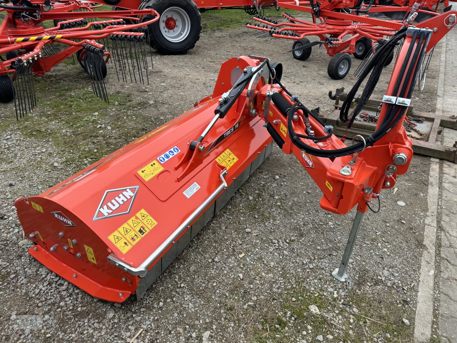 Mulcher del tipo Kuhn TBES 19, Neumaschine In Buch am Wald (Immagine 1)