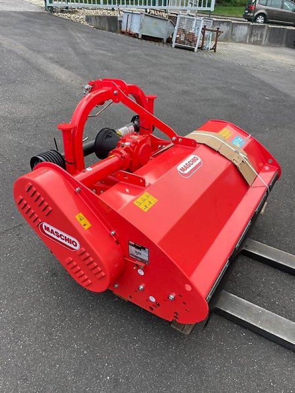 Mulcher typu Maschio BRAVA 140 Mulcher Schlegelmulcher Hächsler NEU Obstbau Weinbau Versand möglich, Gebrauchtmaschine v Niedernhausen OT Engenhahn (Obrázek 1)