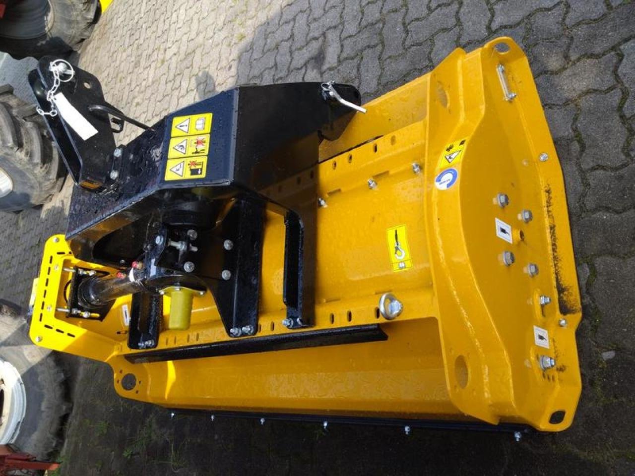 Mulcher del tipo Müthing MU-H 140, Neumaschine In Vehlow (Immagine 2)