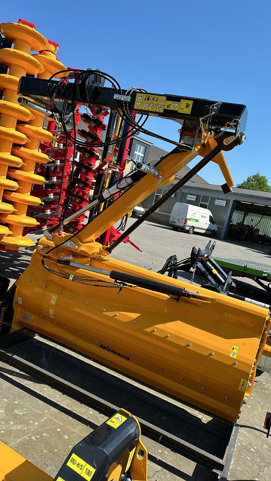 Mulcher of the type Müthing MU-L/S220 Vario, Neumaschine in Lohe-Rickelshof (Picture 1)