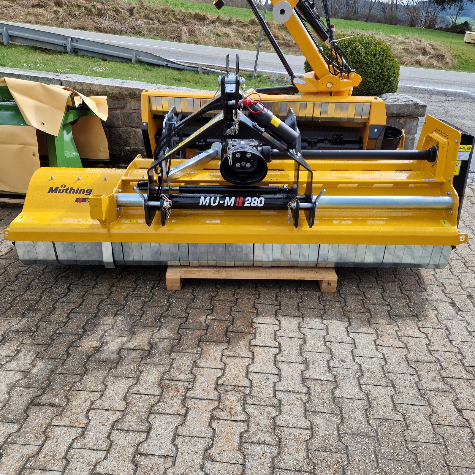 Mulcher Türe ait Müthing MU-M 280, Neumaschine içinde Viechtach (resim 1)