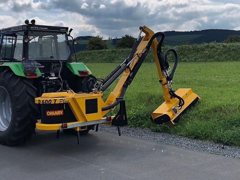 Mulcher typu Omarv Auslegemulcher Böschungsmulcher Mulcher Schlegelmulcher, Gebrauchtmaschine v Schmallenberg (Obrázek 1)