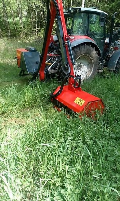 Mulcher des Typs Omarv Böschungsmulcher Auslegemulcher Mulcher Schlegelmulcher, Gebrauchtmaschine in Schmallenberg (Bild 4)