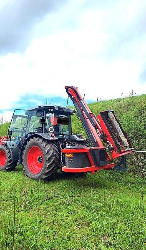 Mulcher des Typs Omarv Böschungsmulcher Auslegemulcher Schlegelmulcher Mulcher, Gebrauchtmaschine in Schmallenberg (Bild 2)