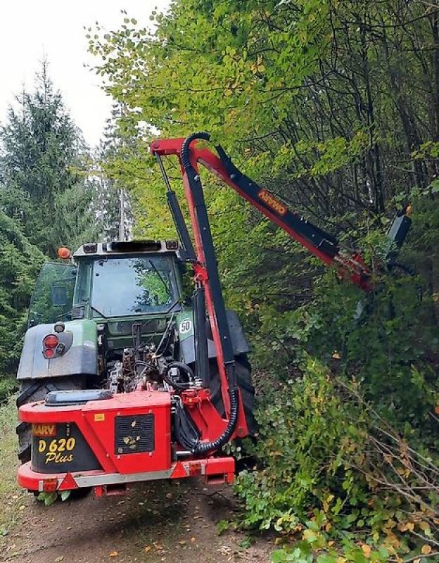 Mulcher des Typs Omarv Böschungsmulcher Auslegemulcher Schlegelmulcher Mulcher, Gebrauchtmaschine in Schmallenberg (Bild 3)