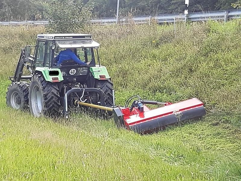 Mulcher des Typs Omarv Böschungsmulcher Seitenmulcher Schlegelmulcher Mulcher, Gebrauchtmaschine in Schmallenberg (Bild 7)